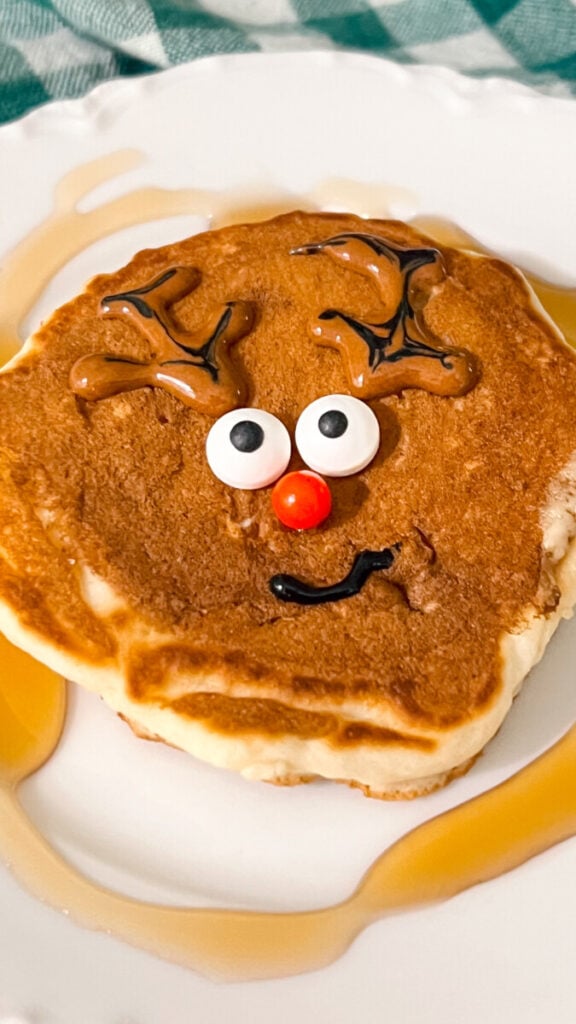 IMG_2946-576x1024 Reindeer Pancakes