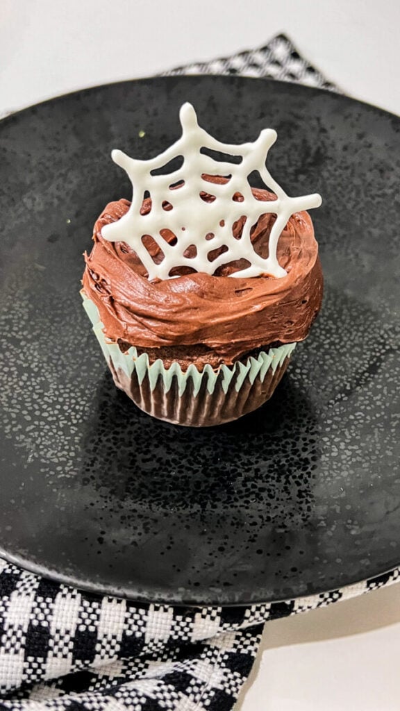IMG_3010-576x1024 Chocolate Spiderweb Cupcakes