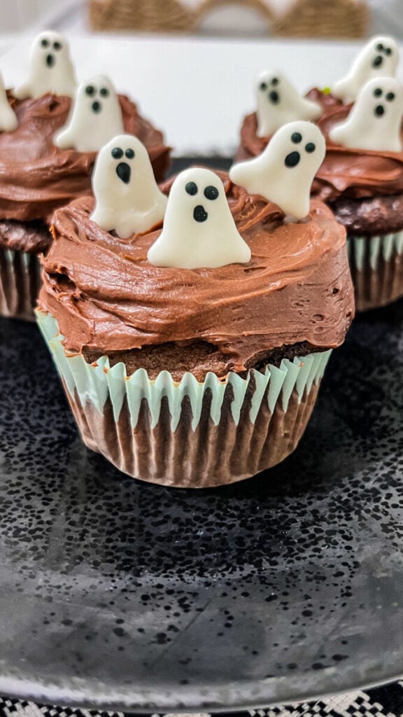 IMG_3022-576x1024 Chocolate Ghost Cupcakes