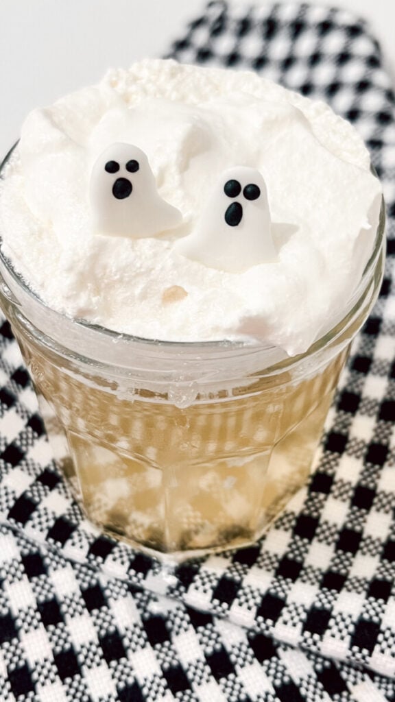 IMG_4647-1-576x1024 Drunk Ghost Cocktail