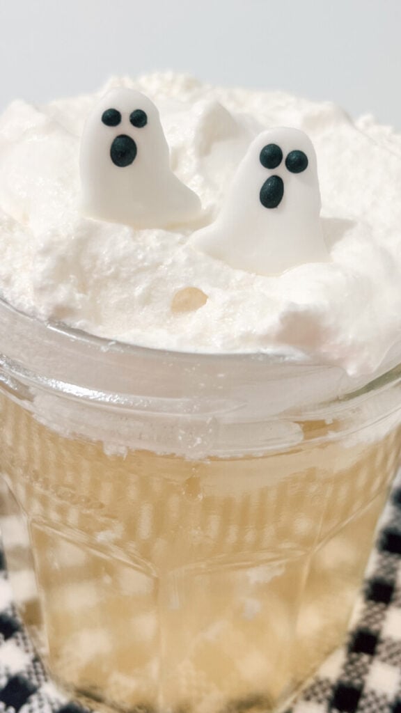 IMG_4649-2-576x1024 Drunk Ghost Cocktail