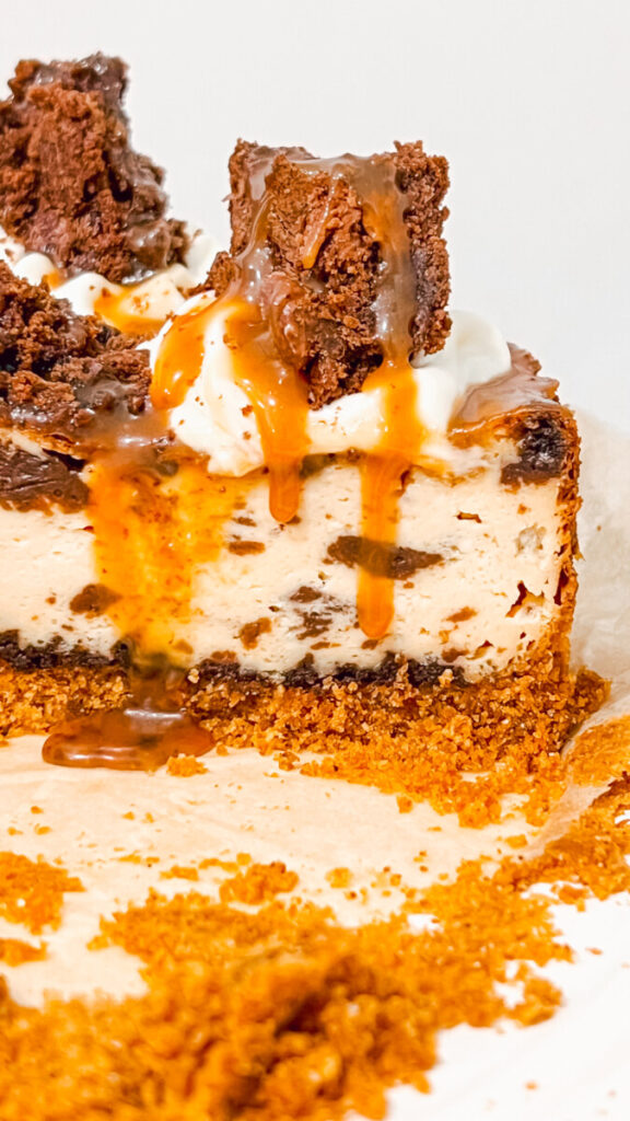  IMG_9575-576x1024 Caramel Brownie Cheesecake  