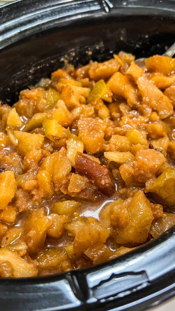  IMG_9665-576x1024 Crock Pot Cinnamon Apples  