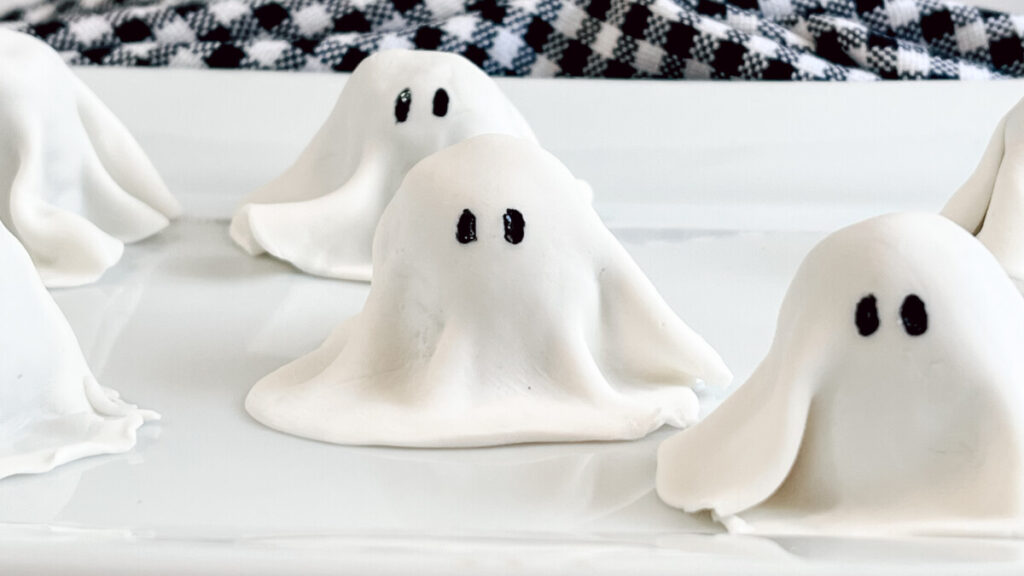  IMG_9966-1024x576 Ghost Oreo Balls  