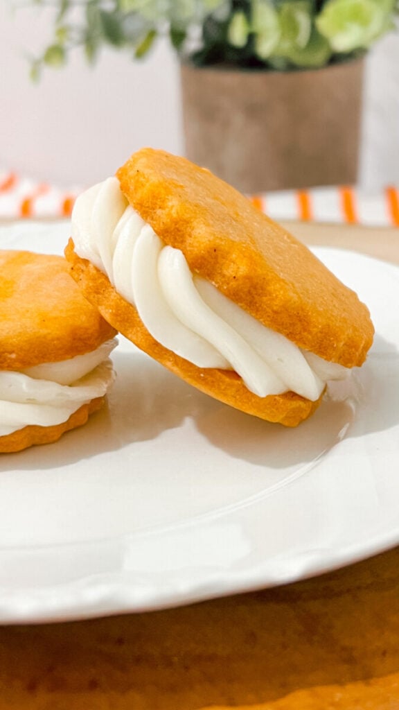 IMG_0288-576x1024 Pumpkin Spice Sandwich Cookies
