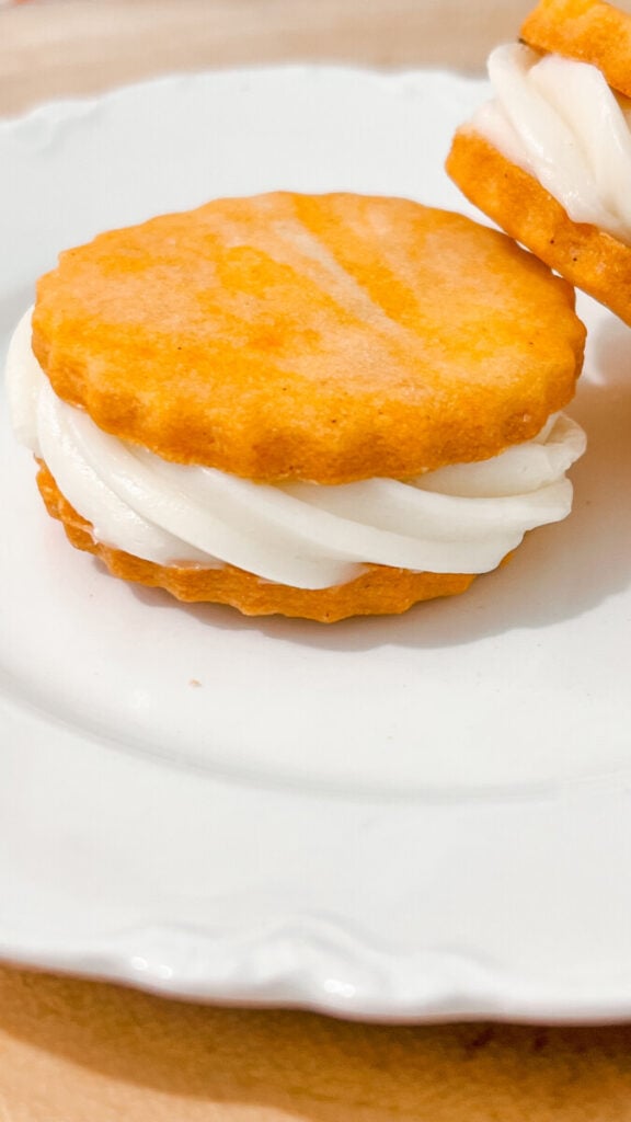 IMG_0294-576x1024 Pumpkin Spice Sandwich Cookies