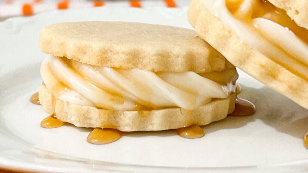 IMG_0311-1024x576 Maple Cream Sandwich Cookies