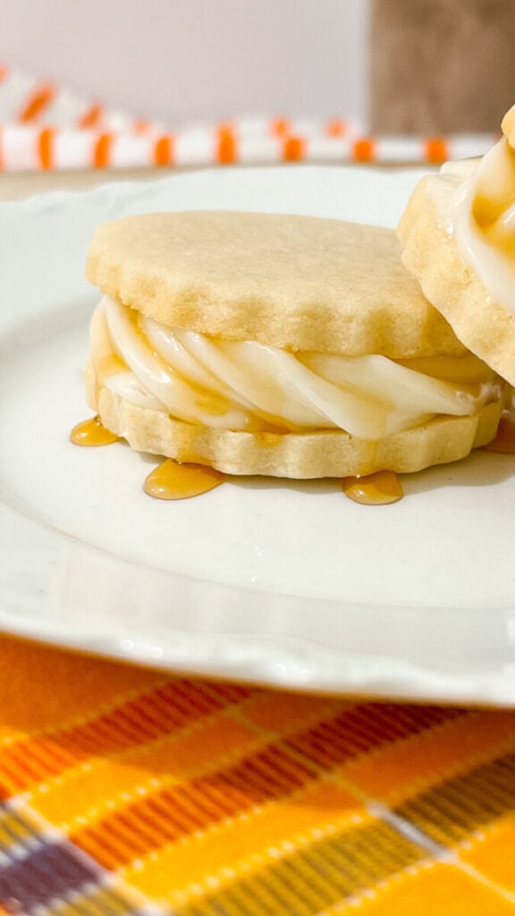 IMG_0313-576x1024 Maple Cream Sandwich Cookies
