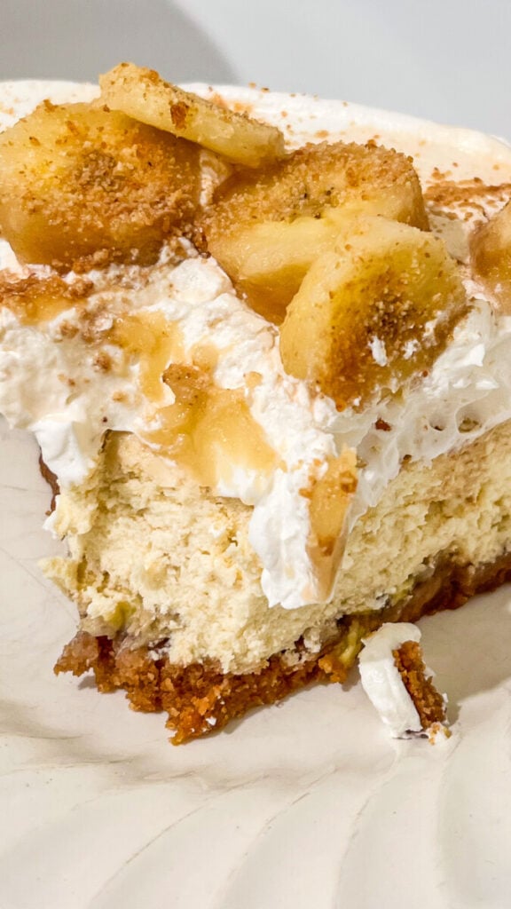  IMG_0850-576x1024 Banana Rum Cream Cheesecake  