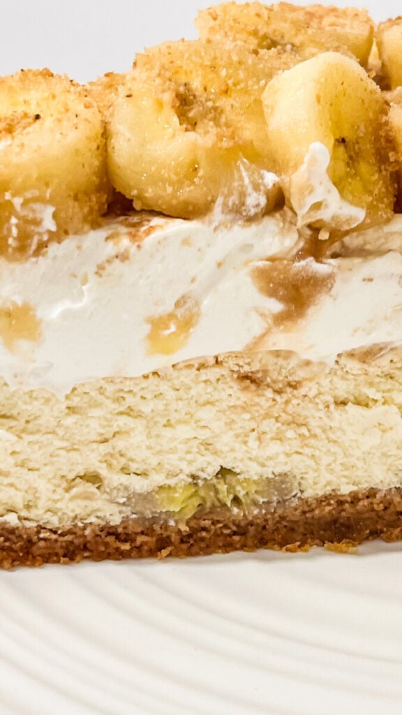  IMG_0851-576x1024 Banana Rum Cream Cheesecake  