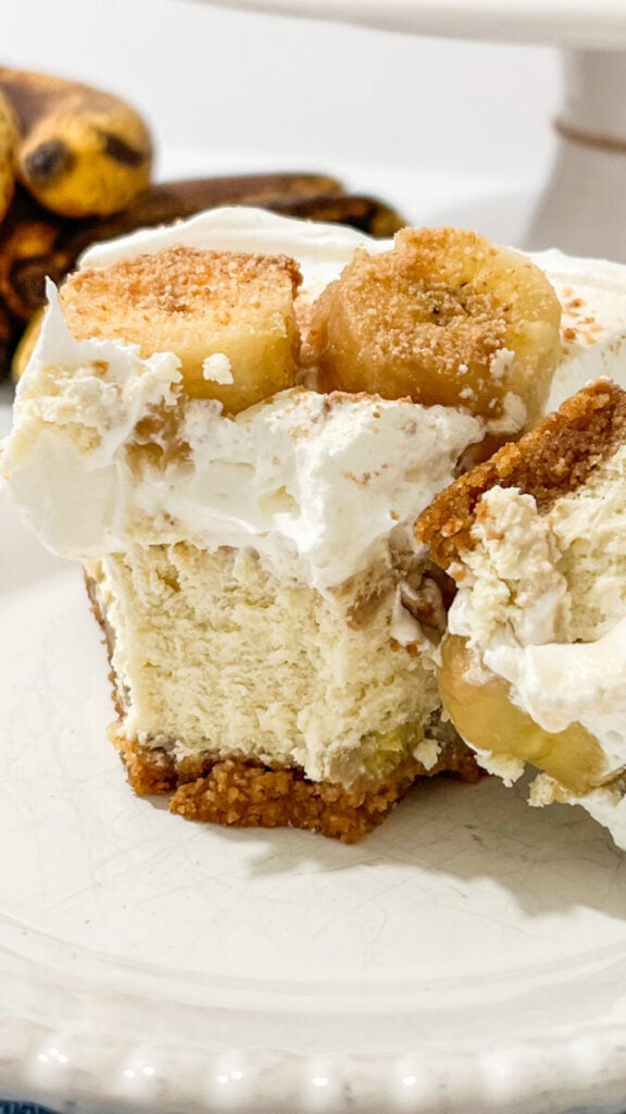  IMG_0856-576x1024 Banana Rum Cream Cheesecake  