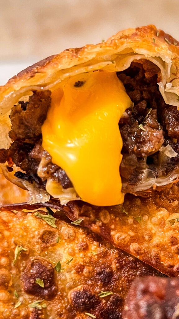 IMG_1694-576x1024 Easy Cheeseburger Egg Rolls