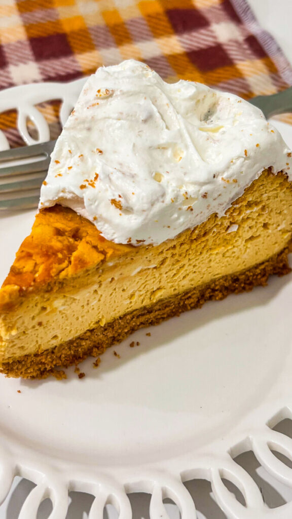 IMG_9085-576x1024 Pumpkin Spice Cheesecake