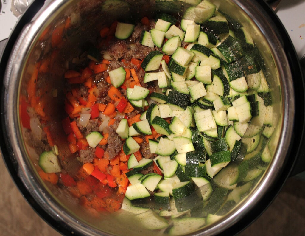  italian-vegetable-soup4-1024x792 Instant Pot Italian Vegetable Soup  