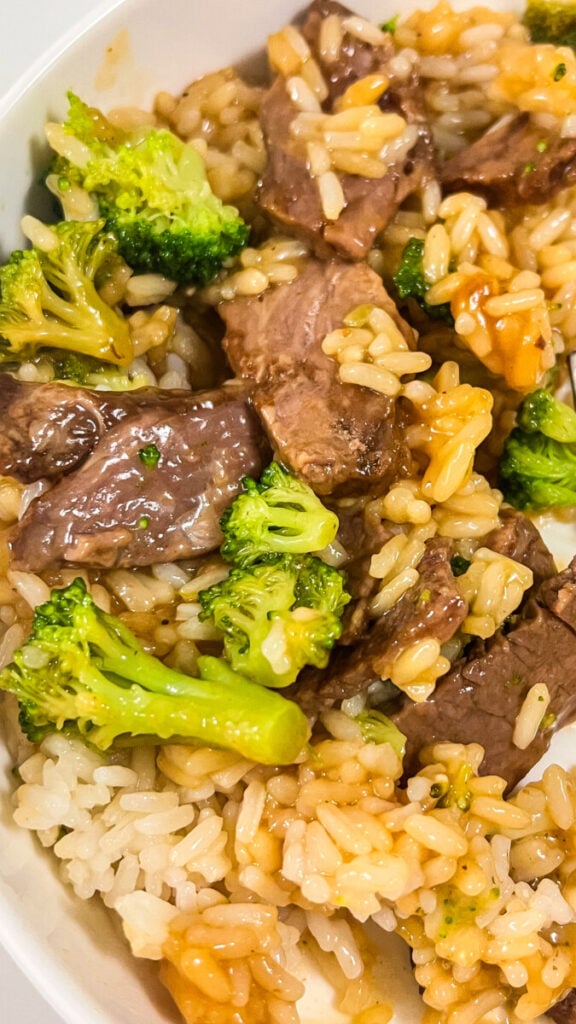  IMG_4316-576x1024 Honey Teriyaki Beef and Broccoli Bowls  