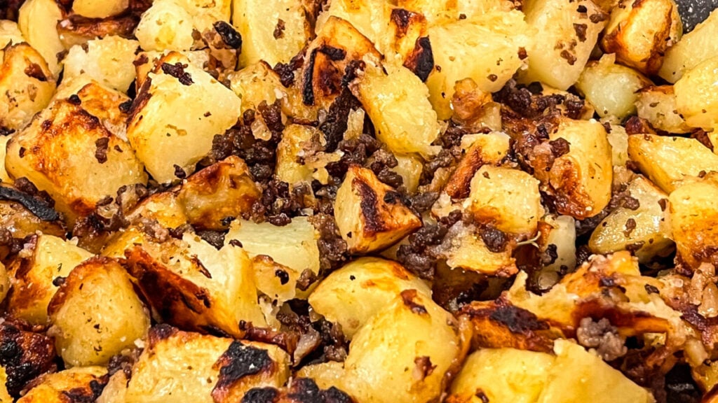 IMG_5252-1024x576 Hearty Ground Beef and Potatoes Skillet