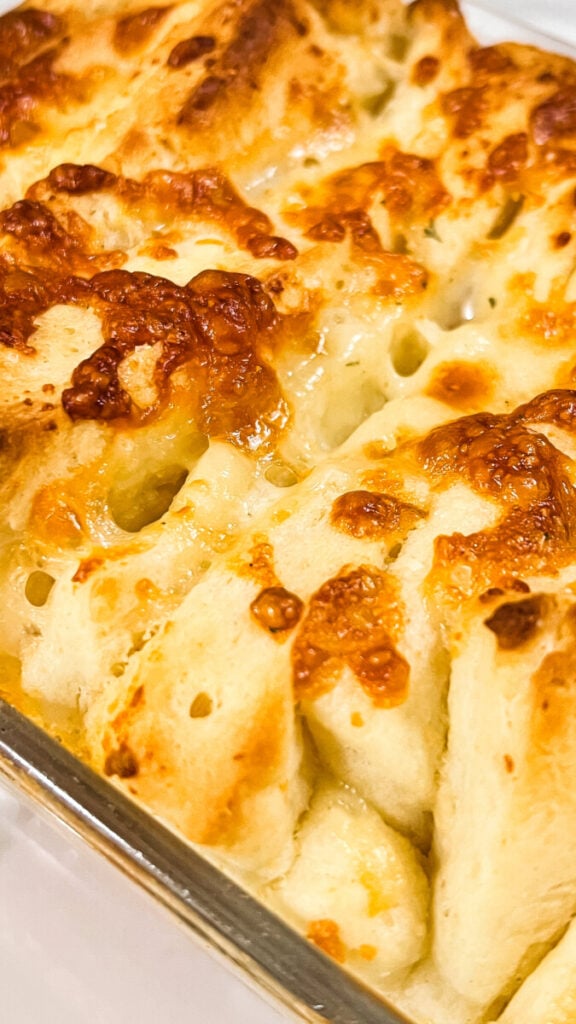 IMG_7054-576x1024 Homemade Garlic Cheese Pull Apart Bread