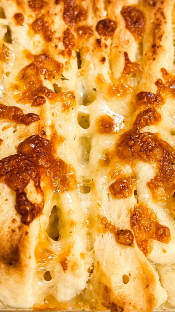 IMG_7055-576x1024 Homemade Garlic Cheese Pull Apart Bread