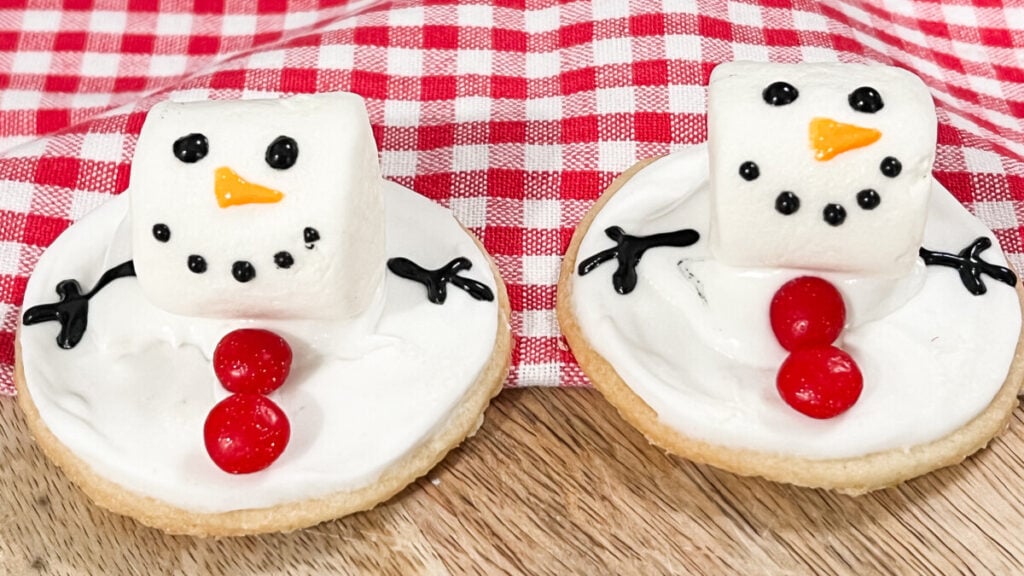 IMG_0668-1024x576 Melting Marshmallow Snowman Cookies