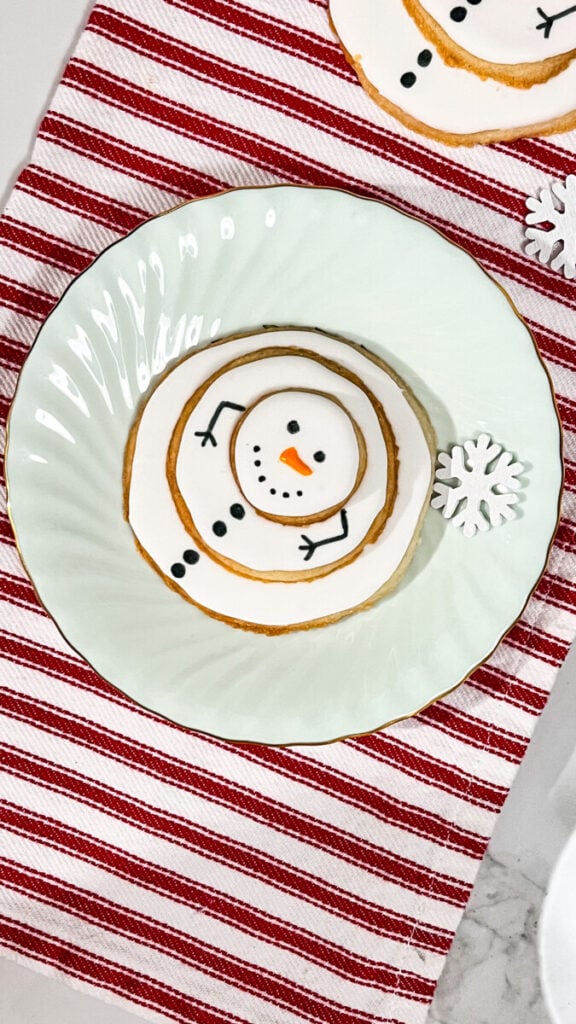  IMG_0894-576x1024 Stacked Snowman Sugar Cookies  