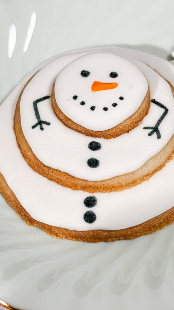  IMG_0899-576x1024 Stacked Snowman Sugar Cookies  