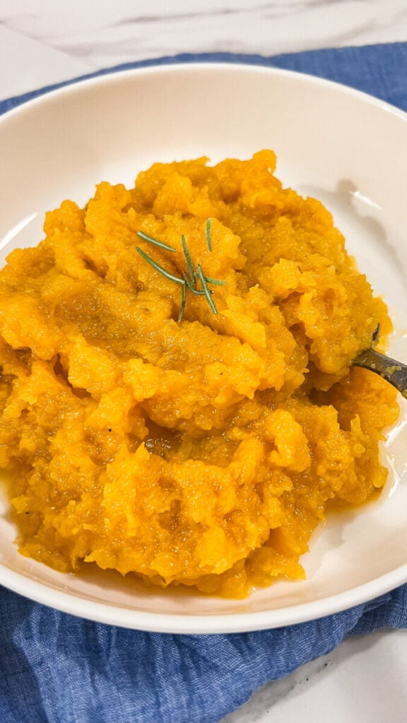 IMG_2089-576x1024 Olive Oil and Rosemary Mashed Butternut Squash