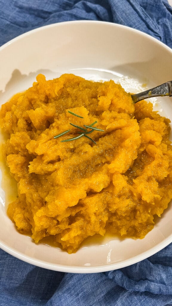 IMG_2096-576x1024 Olive Oil and Rosemary Mashed Butternut Squash