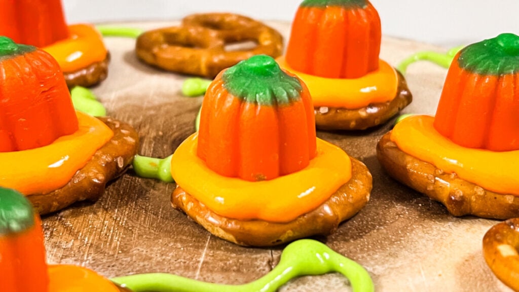  IMG_2714-1024x576 Pumpkin Patch Pretzels  