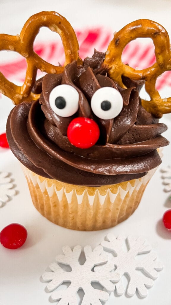 IMG_3484-576x1024 Easy Reindeer Cupcakes