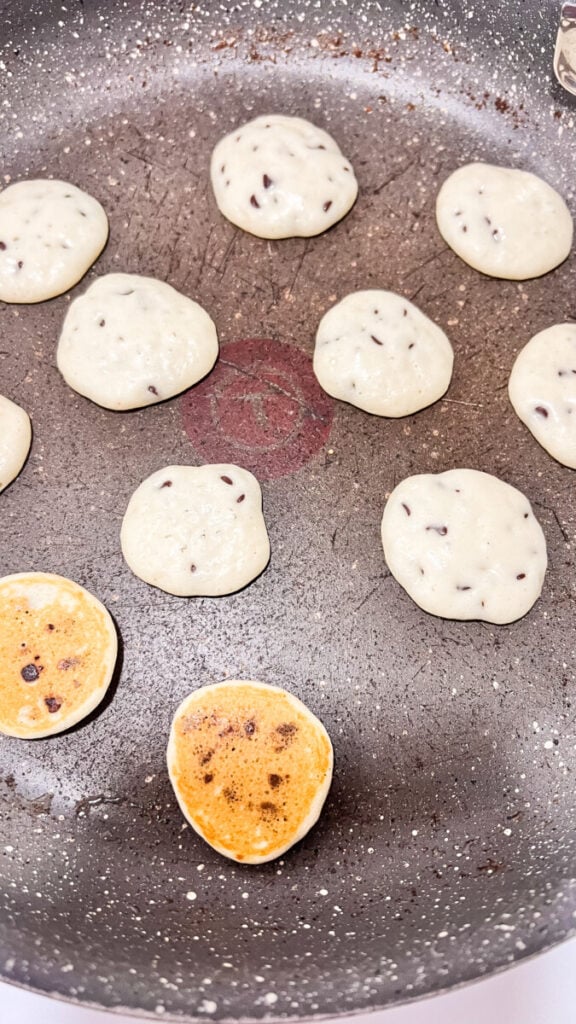 IMG_9254-576x1024 Mini Chocolate Chip Pancakes