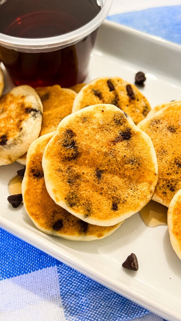 IMG_9269-576x1024 Mini Chocolate Chip Pancakes