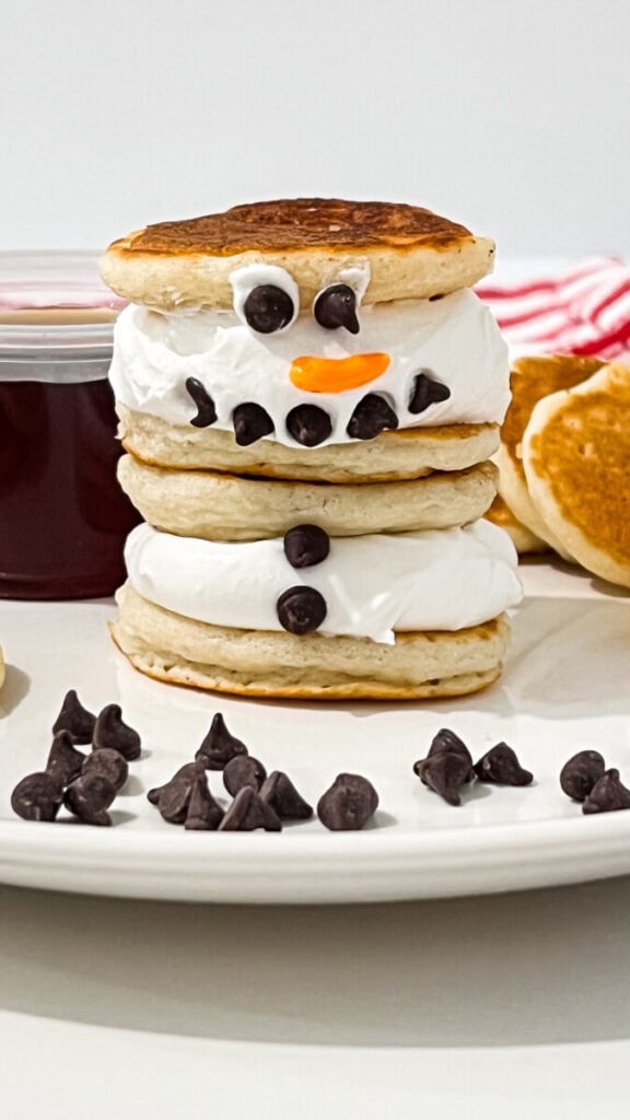 IMG_9314-576x1024 Mini Snowman Pancakes
