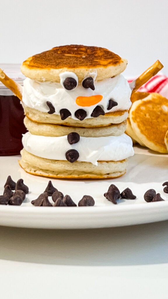 IMG_9322-576x1024 Mini Snowman Pancakes