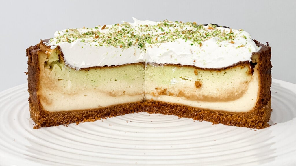 IMG_9713-1024x576 Pistachio Cream Cheesecake  