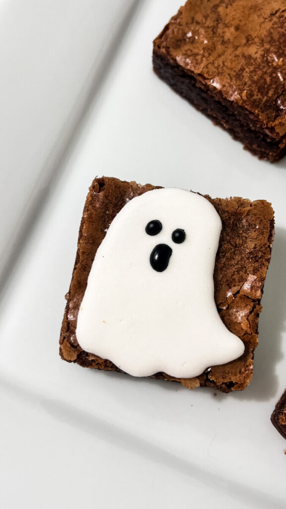 IMG_9896-576x1024 Floating Ghost Halloween Brownies