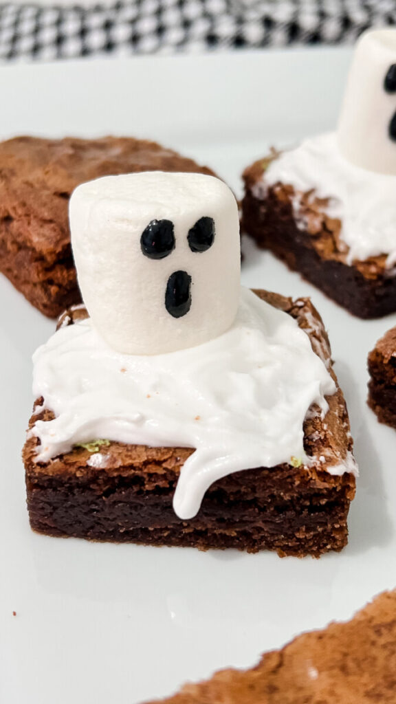 IMG_9950-576x1024 Marshmallow Ghost Brownies